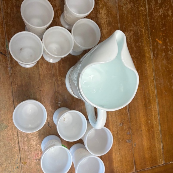 Vintage large milk glass pitcher and 10 milk glass footed gobbles. See Pics OBO
